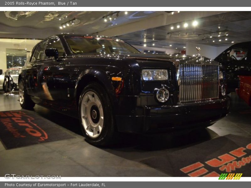 Blue / Tan 2005 Rolls-Royce Phantom