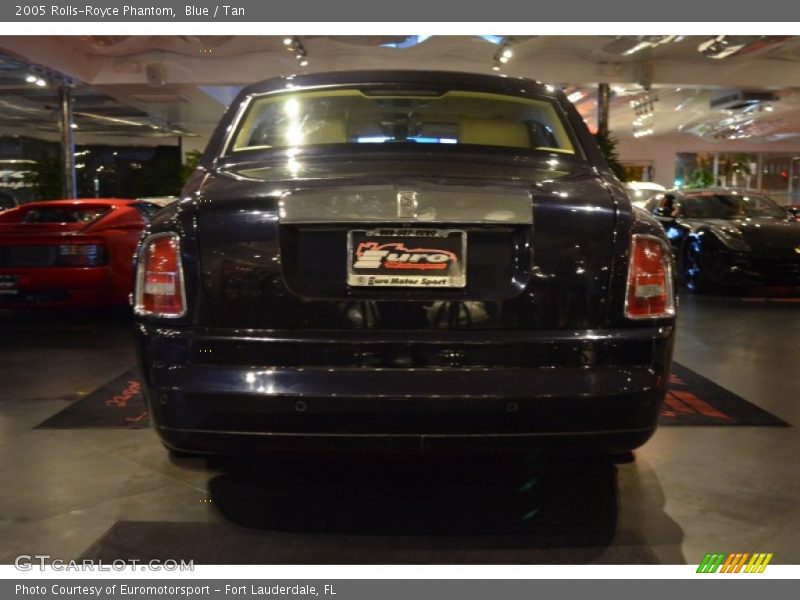 Blue / Tan 2005 Rolls-Royce Phantom