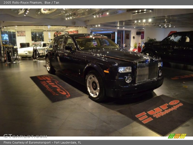 Blue / Tan 2005 Rolls-Royce Phantom
