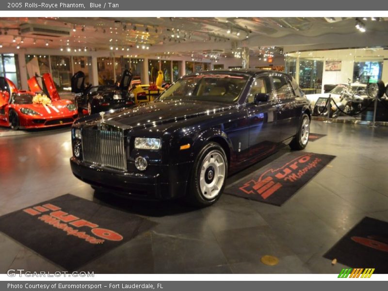 Blue / Tan 2005 Rolls-Royce Phantom