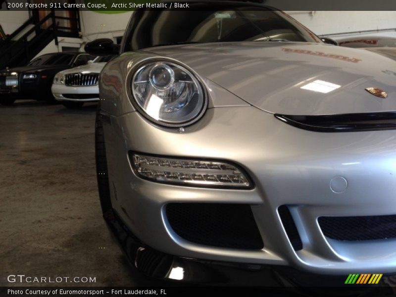 Arctic Silver Metallic / Black 2006 Porsche 911 Carrera Coupe
