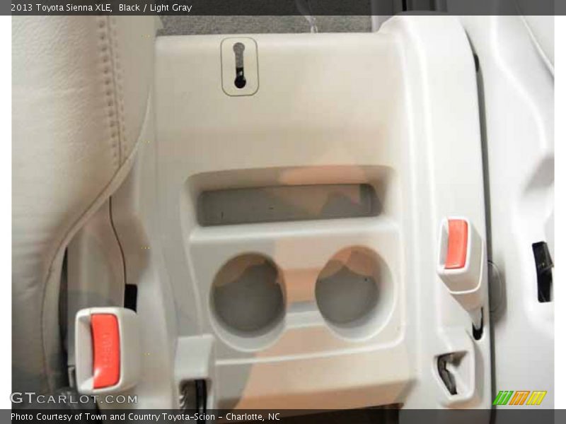 Black / Light Gray 2013 Toyota Sienna XLE