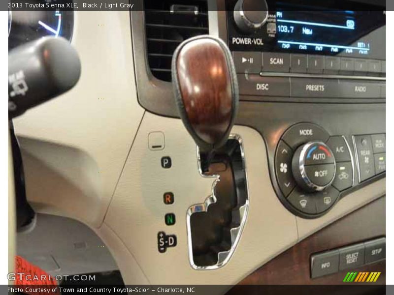 Black / Light Gray 2013 Toyota Sienna XLE