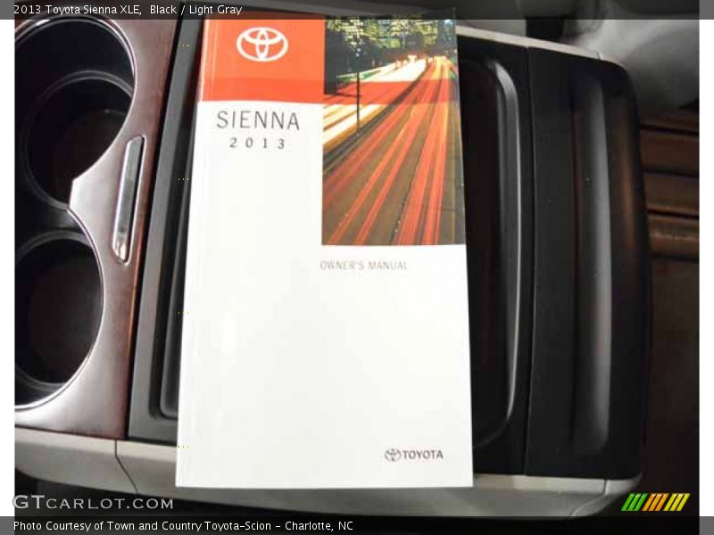Black / Light Gray 2013 Toyota Sienna XLE