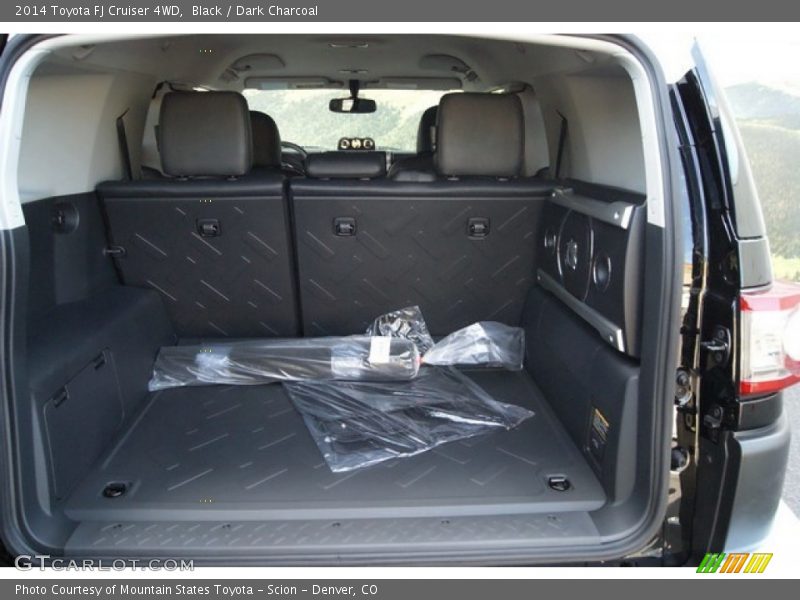 Black / Dark Charcoal 2014 Toyota FJ Cruiser 4WD