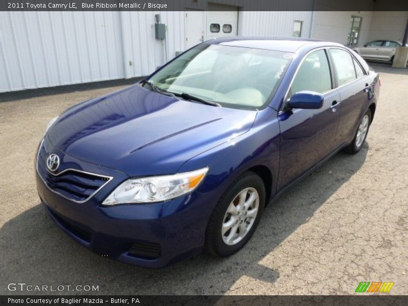Blue Ribbon Metallic / Bisque 2011 Toyota Camry LE