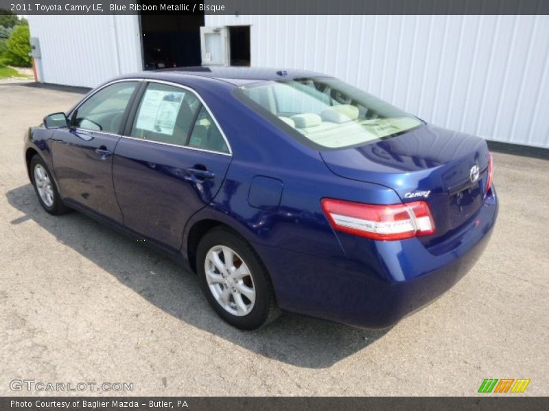Blue Ribbon Metallic / Bisque 2011 Toyota Camry LE