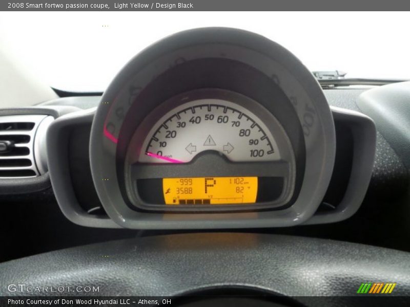 Light Yellow / Design Black 2008 Smart fortwo passion coupe