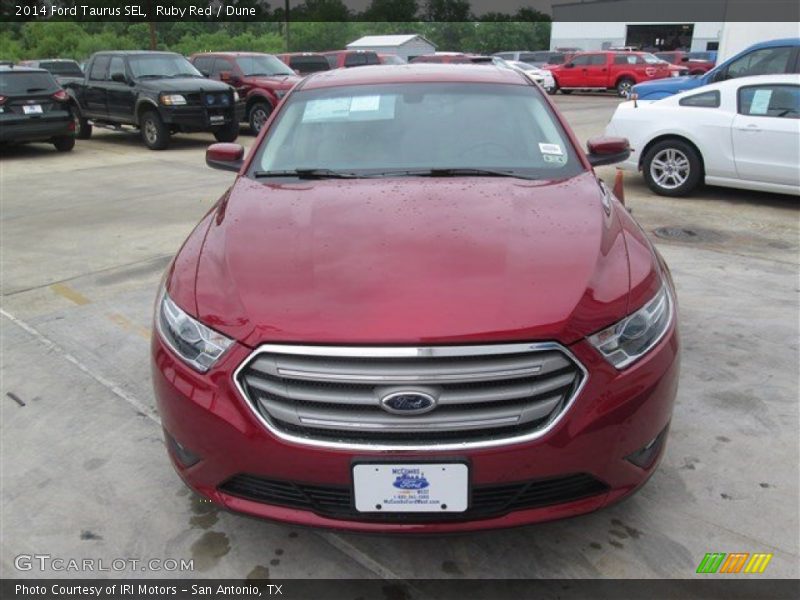 Ruby Red / Dune 2014 Ford Taurus SEL