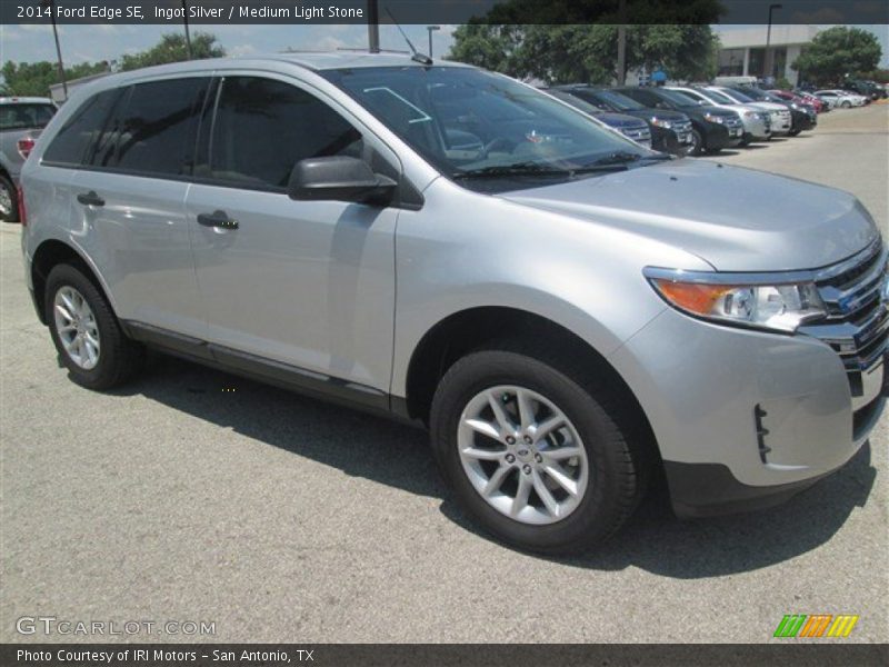 Ingot Silver / Medium Light Stone 2014 Ford Edge SE