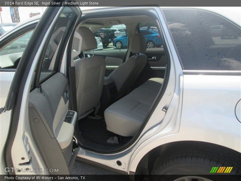 Ingot Silver / Medium Light Stone 2014 Ford Edge SE