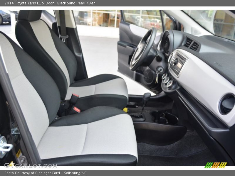 Black Sand Pearl / Ash 2014 Toyota Yaris LE 5 Door