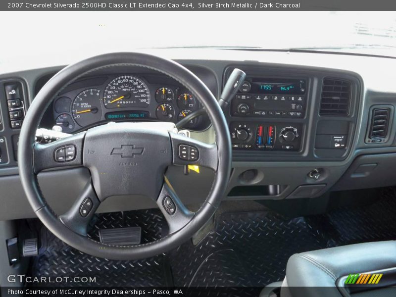 Silver Birch Metallic / Dark Charcoal 2007 Chevrolet Silverado 2500HD Classic LT Extended Cab 4x4