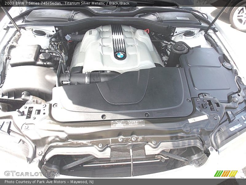 Titanium Silver Metallic / Black/Black 2003 BMW 7 Series 745i Sedan