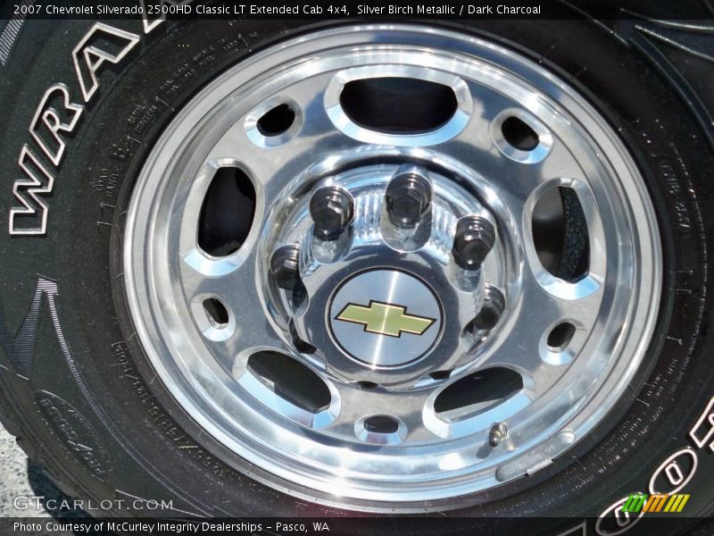 Silver Birch Metallic / Dark Charcoal 2007 Chevrolet Silverado 2500HD Classic LT Extended Cab 4x4