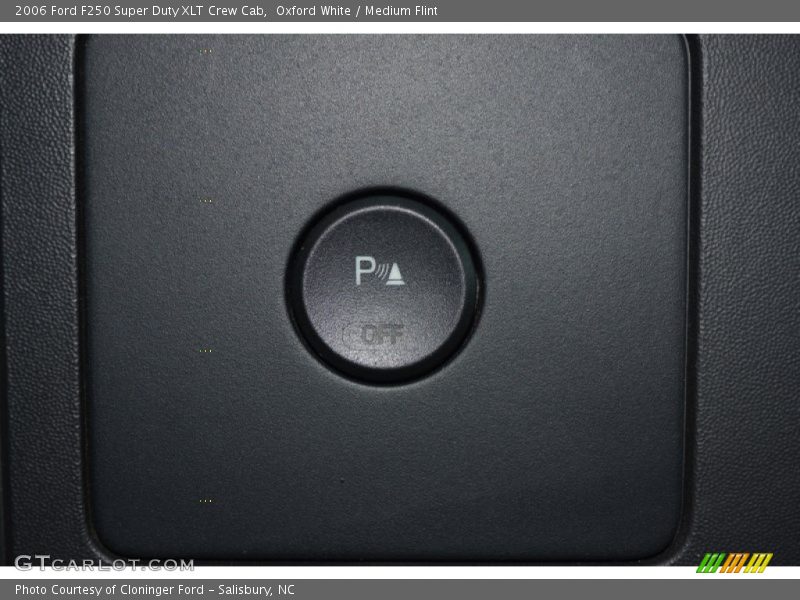 Oxford White / Medium Flint 2006 Ford F250 Super Duty XLT Crew Cab