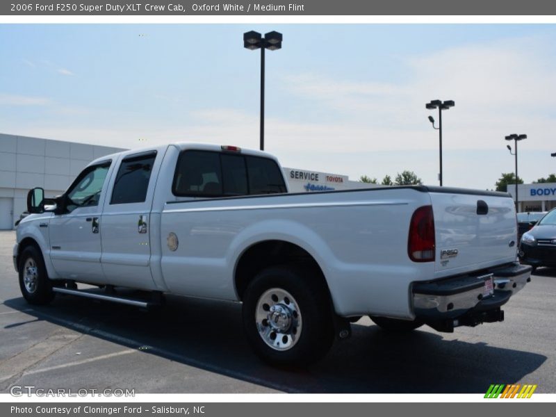 Oxford White / Medium Flint 2006 Ford F250 Super Duty XLT Crew Cab