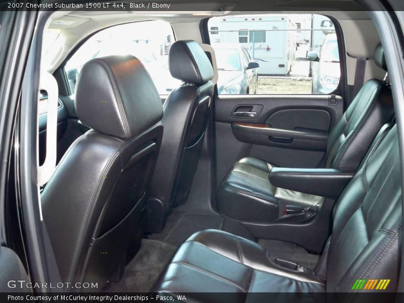 Black / Ebony 2007 Chevrolet Suburban 1500 LT 4x4