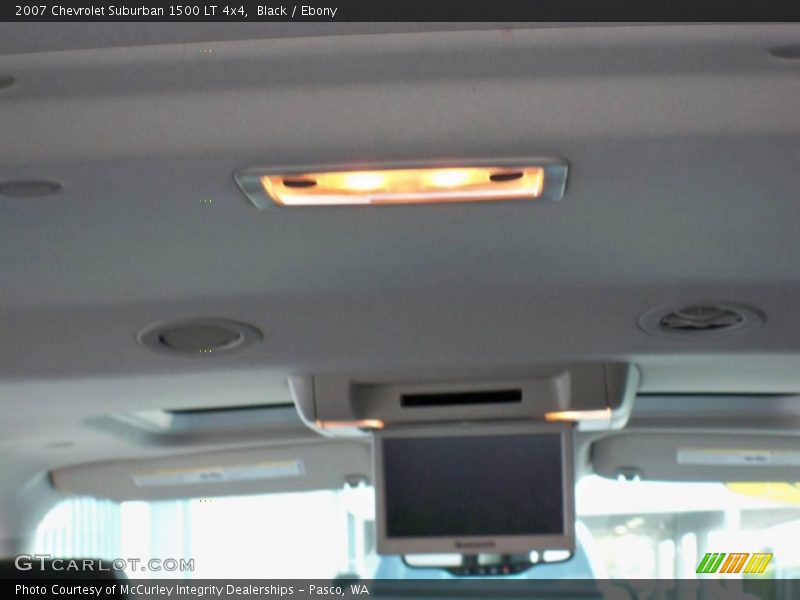 Black / Ebony 2007 Chevrolet Suburban 1500 LT 4x4