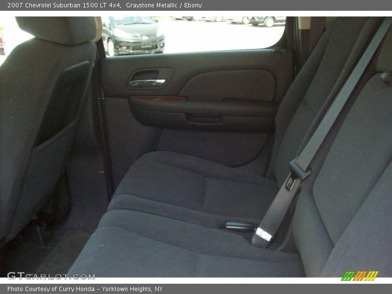 Graystone Metallic / Ebony 2007 Chevrolet Suburban 1500 LT 4x4