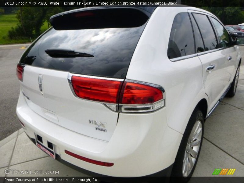 White Platinum Tri-Coat / Limited Edition Bronze Metallic/Charcoal Black 2013 Lincoln MKX AWD