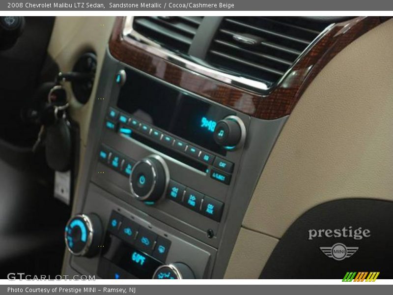 Sandstone Metallic / Cocoa/Cashmere Beige 2008 Chevrolet Malibu LTZ Sedan