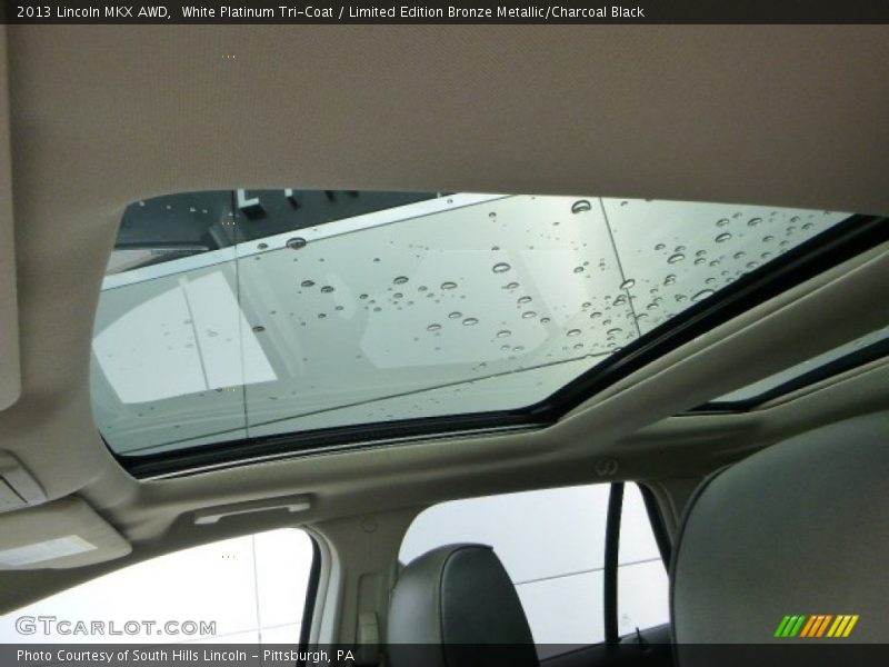 White Platinum Tri-Coat / Limited Edition Bronze Metallic/Charcoal Black 2013 Lincoln MKX AWD