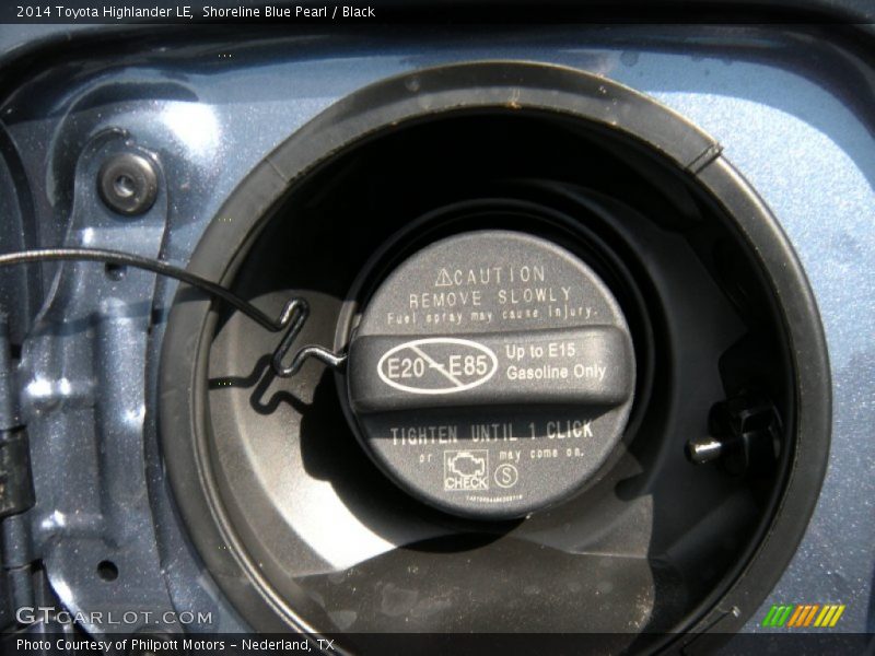Shoreline Blue Pearl / Black 2014 Toyota Highlander LE