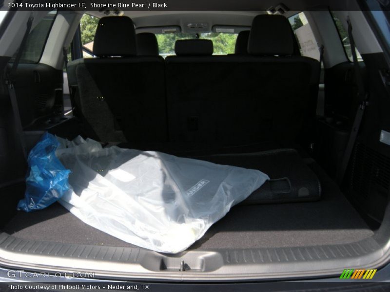 Shoreline Blue Pearl / Black 2014 Toyota Highlander LE
