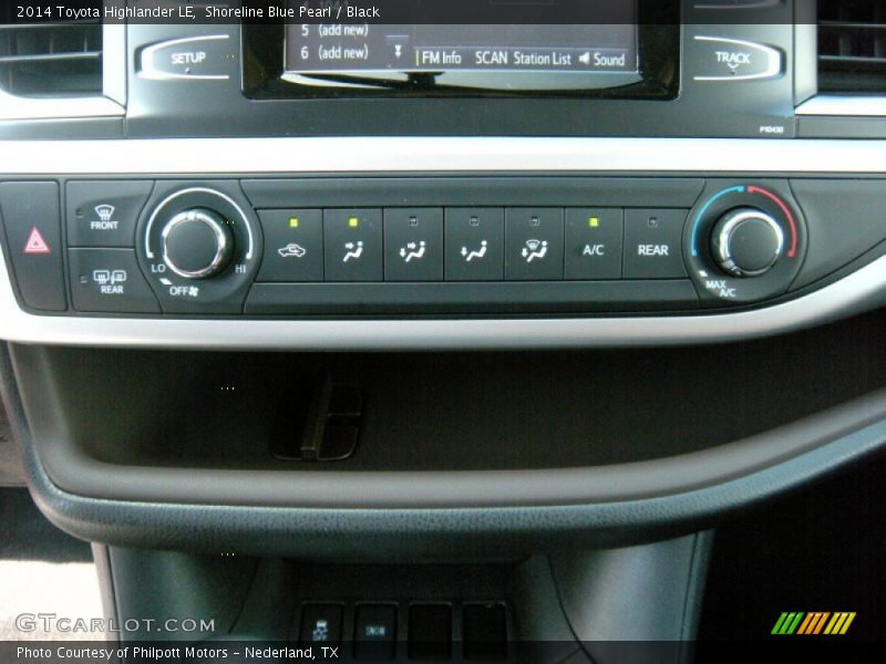 Shoreline Blue Pearl / Black 2014 Toyota Highlander LE