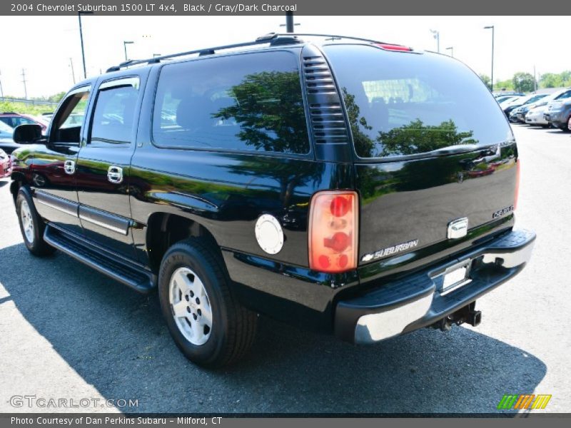 Black / Gray/Dark Charcoal 2004 Chevrolet Suburban 1500 LT 4x4