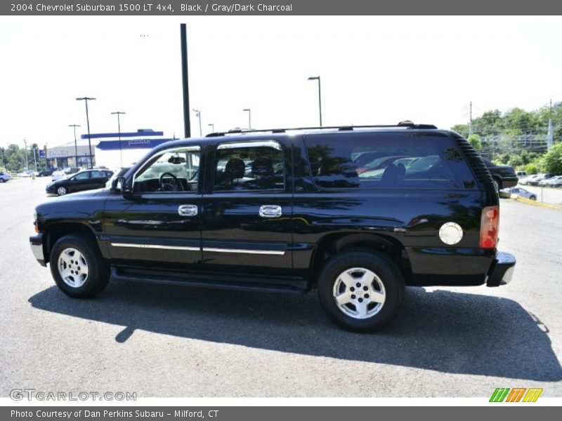Black / Gray/Dark Charcoal 2004 Chevrolet Suburban 1500 LT 4x4