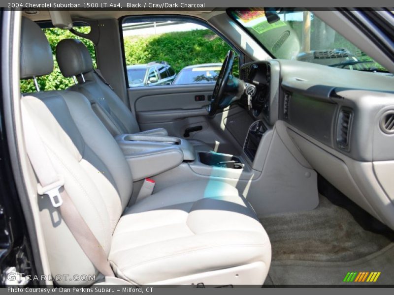Black / Gray/Dark Charcoal 2004 Chevrolet Suburban 1500 LT 4x4