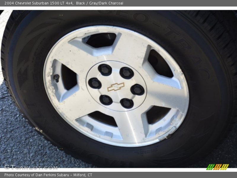 Black / Gray/Dark Charcoal 2004 Chevrolet Suburban 1500 LT 4x4