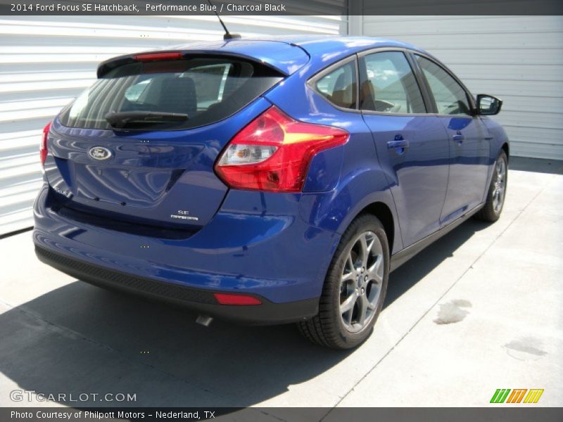 Performance Blue / Charcoal Black 2014 Ford Focus SE Hatchback