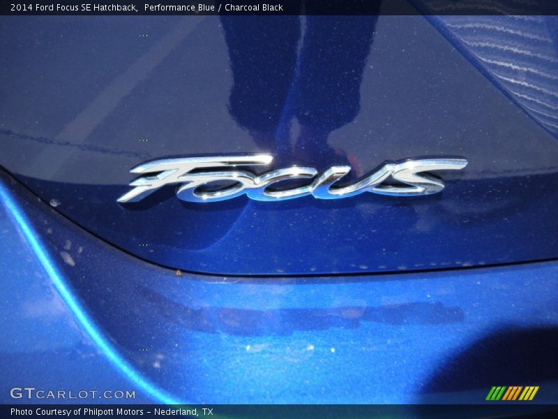 Performance Blue / Charcoal Black 2014 Ford Focus SE Hatchback