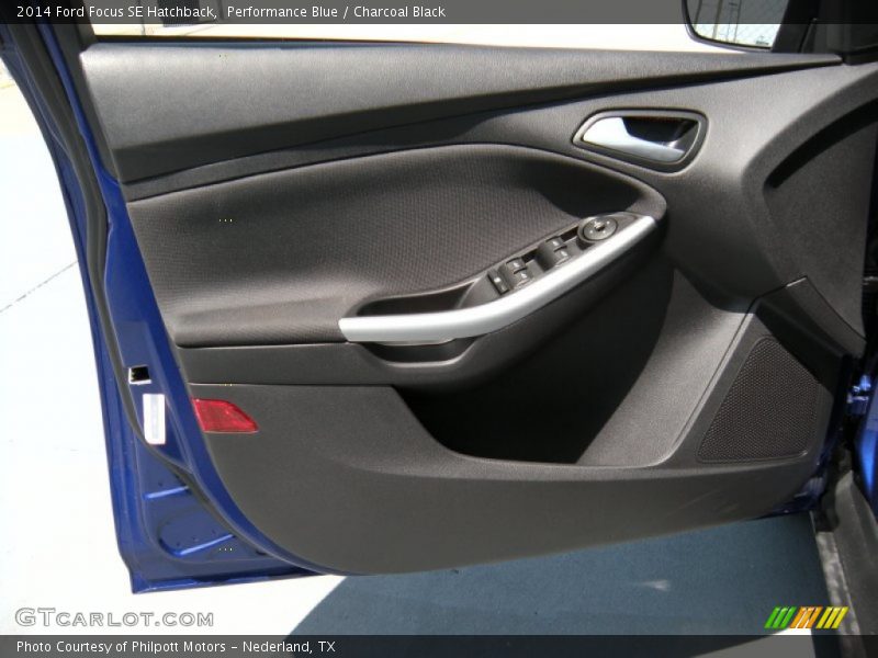 Performance Blue / Charcoal Black 2014 Ford Focus SE Hatchback