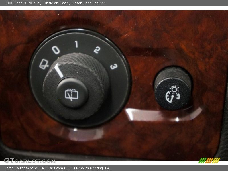 Obsidian Black / Desert Sand Leather 2006 Saab 9-7X 4.2i