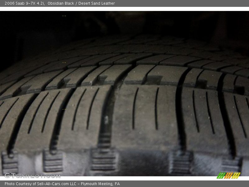 Obsidian Black / Desert Sand Leather 2006 Saab 9-7X 4.2i