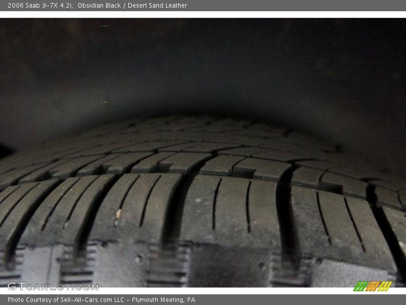 Obsidian Black / Desert Sand Leather 2006 Saab 9-7X 4.2i