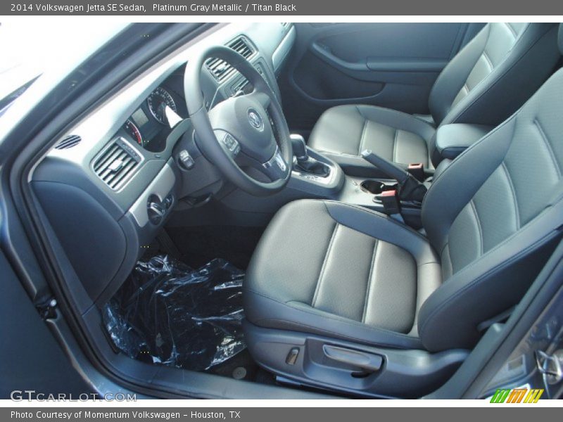 Platinum Gray Metallic / Titan Black 2014 Volkswagen Jetta SE Sedan