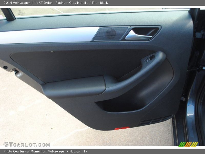 Platinum Gray Metallic / Titan Black 2014 Volkswagen Jetta SE Sedan