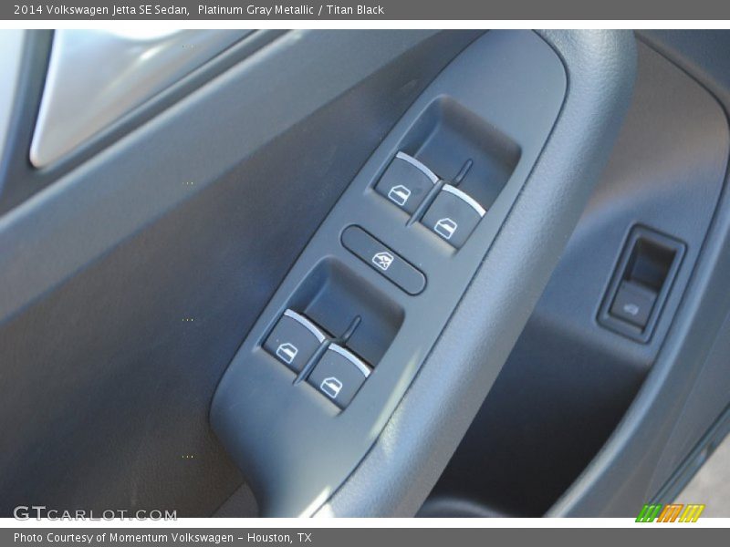 Platinum Gray Metallic / Titan Black 2014 Volkswagen Jetta SE Sedan