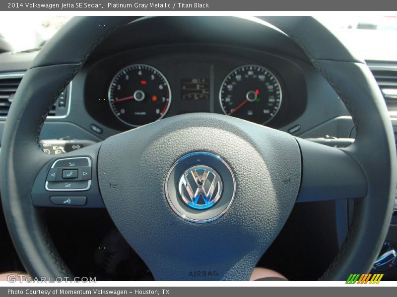 Platinum Gray Metallic / Titan Black 2014 Volkswagen Jetta SE Sedan