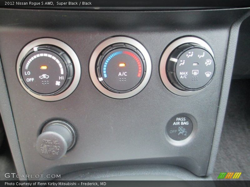 Super Black / Black 2012 Nissan Rogue S AWD