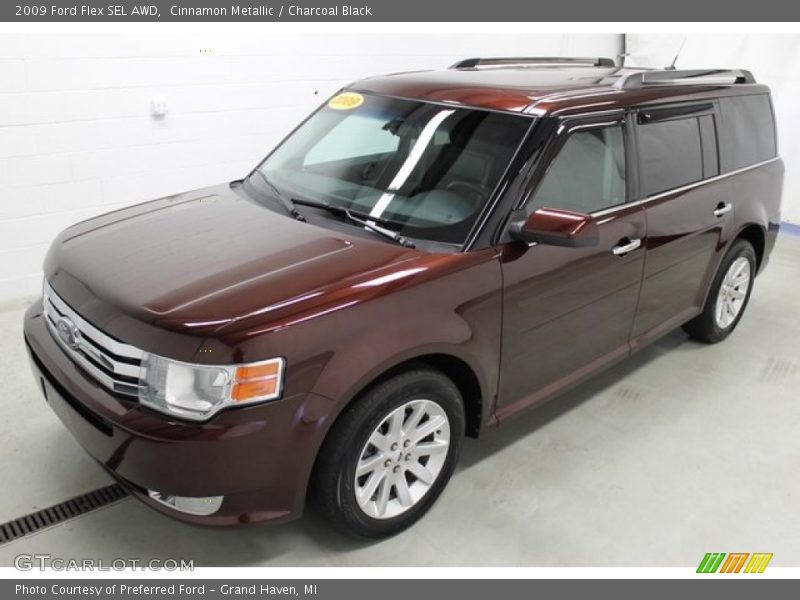 Cinnamon Metallic / Charcoal Black 2009 Ford Flex SEL AWD
