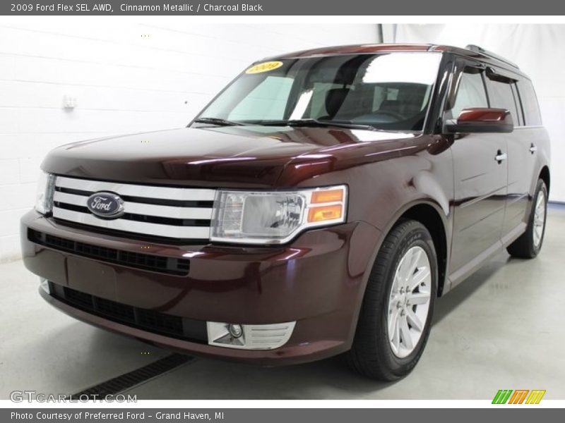 Cinnamon Metallic / Charcoal Black 2009 Ford Flex SEL AWD