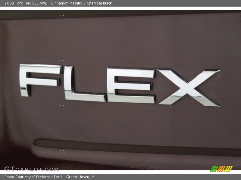 Cinnamon Metallic / Charcoal Black 2009 Ford Flex SEL AWD