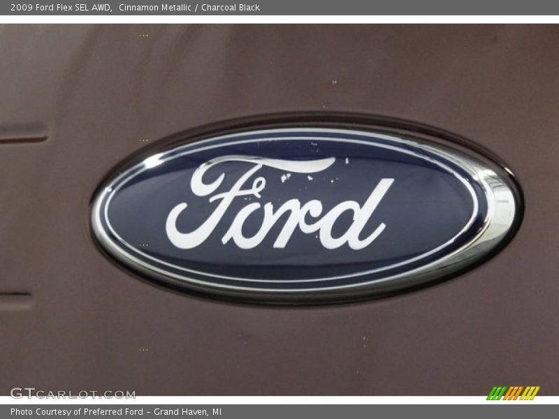 Cinnamon Metallic / Charcoal Black 2009 Ford Flex SEL AWD