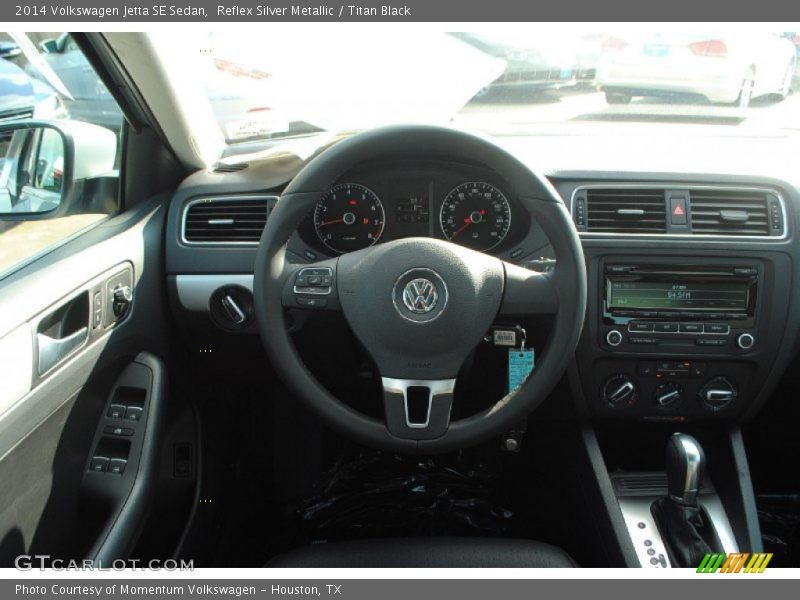 Reflex Silver Metallic / Titan Black 2014 Volkswagen Jetta SE Sedan
